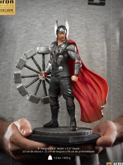 Thor (2011) - Thor Deluxe 1/10th Scale Statue (Int Sales Only)