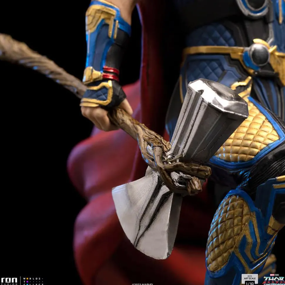 Thor 4: Love and Thunder - Thor 1/10th Scale Statue