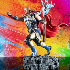Thor: Love and Thunder - Thor with Stormbreaker Deluxe Gallery 9