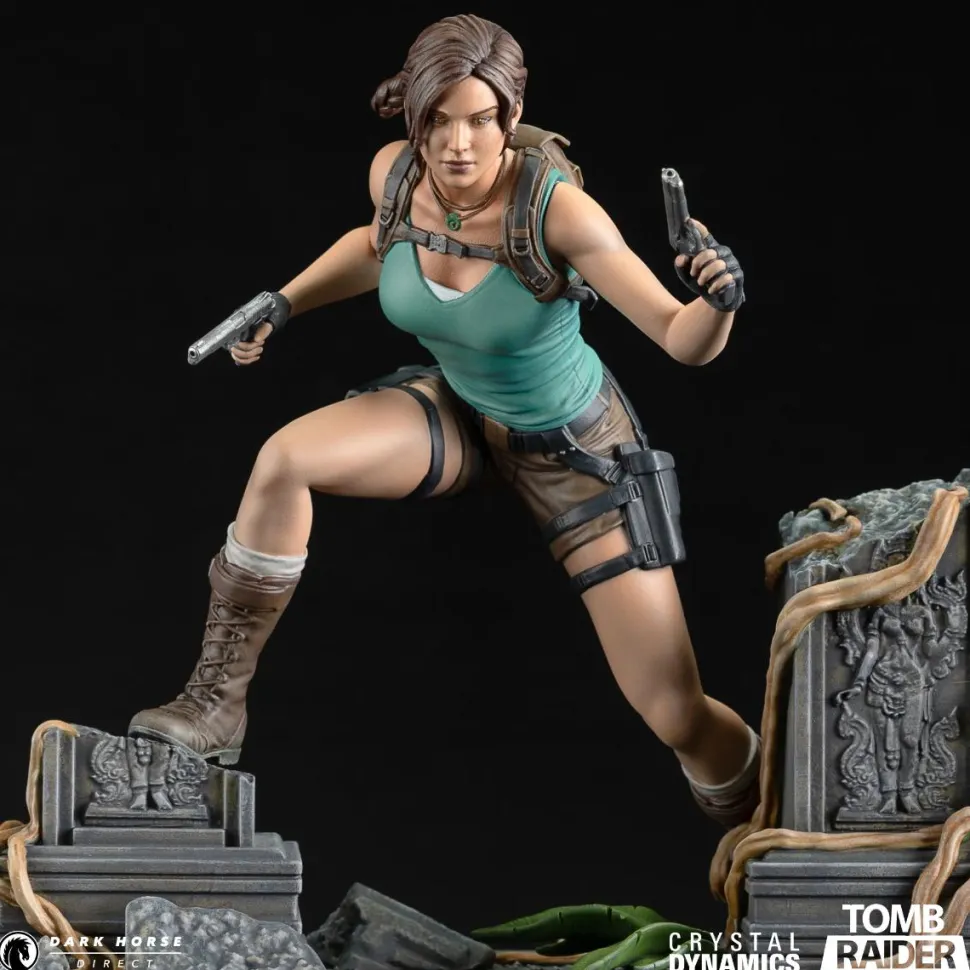 Tomb Raider - Lara Croft 9" PVC Statue
