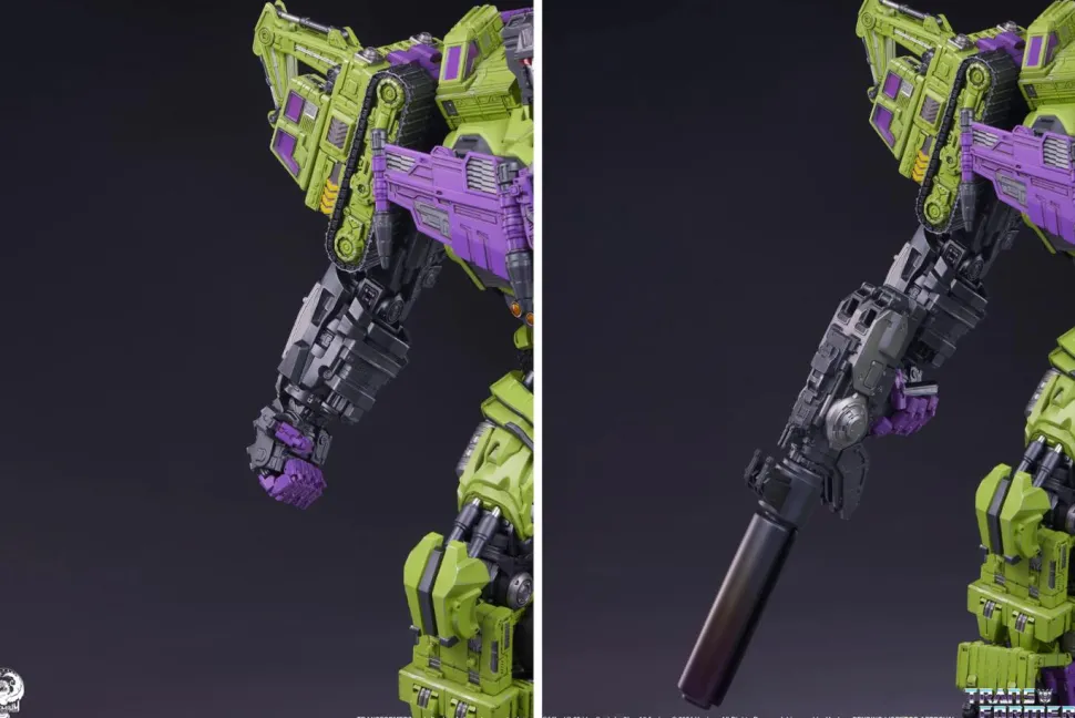 Transformers - Devastator 45" Museum Scale Statue