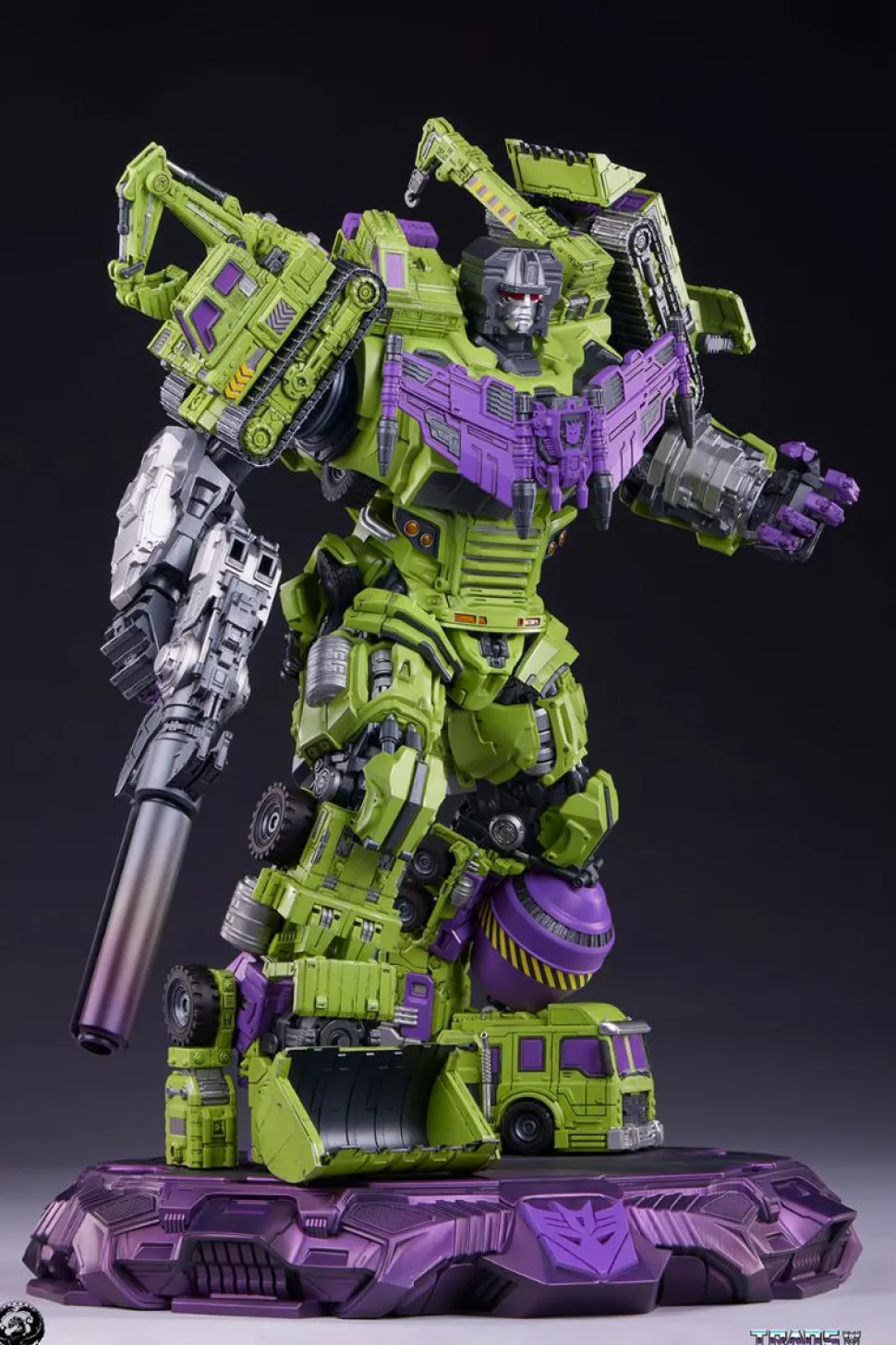 Transformers - Devastator 45" Museum Scale Statue