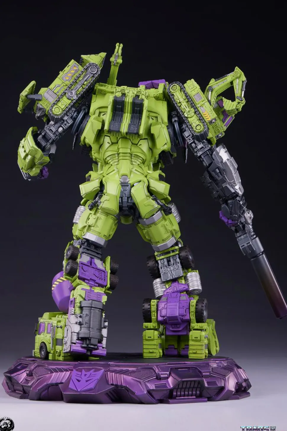 Transformers - Devastator 45" Museum Scale Statue