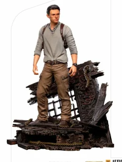 Uncharted (2022) - Nathan Drake Deluxe 1/10th Scale Statue