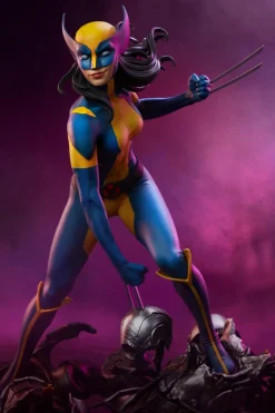 X-Men - Wolverine: X-23 Uncaged Premium Format Statue